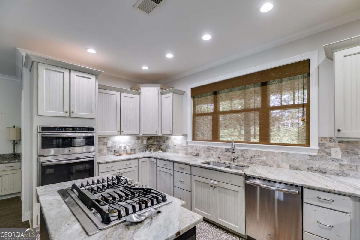 1311 Little Vine Road Temple - 14