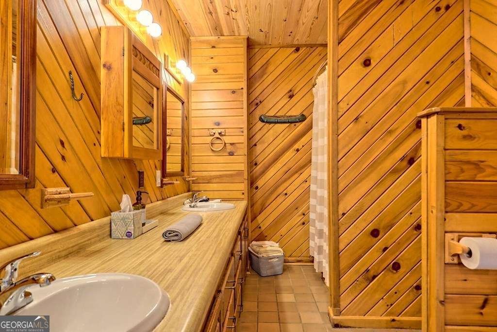 1243 Forest Drive Blairsville - 41