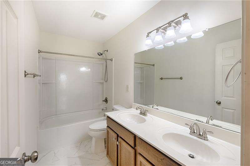 1607 Shire Village Drive Sugar Hill - 11