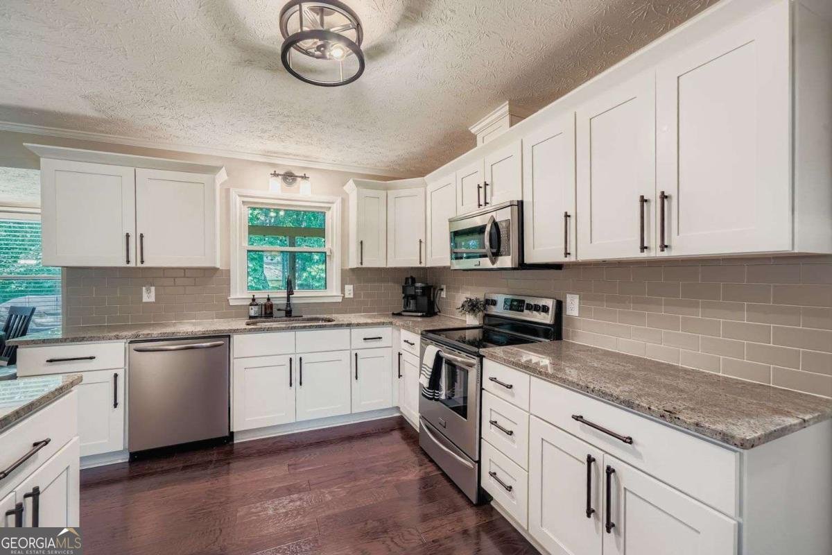 2405 Creole Creek Circle Stone Mountain - 9