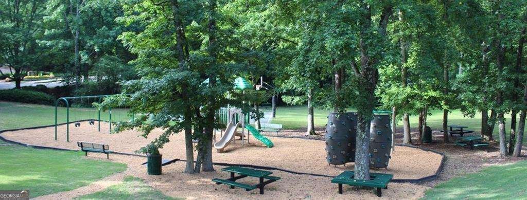 1820 AZALEA SPRINGS Trail Roswell - 46