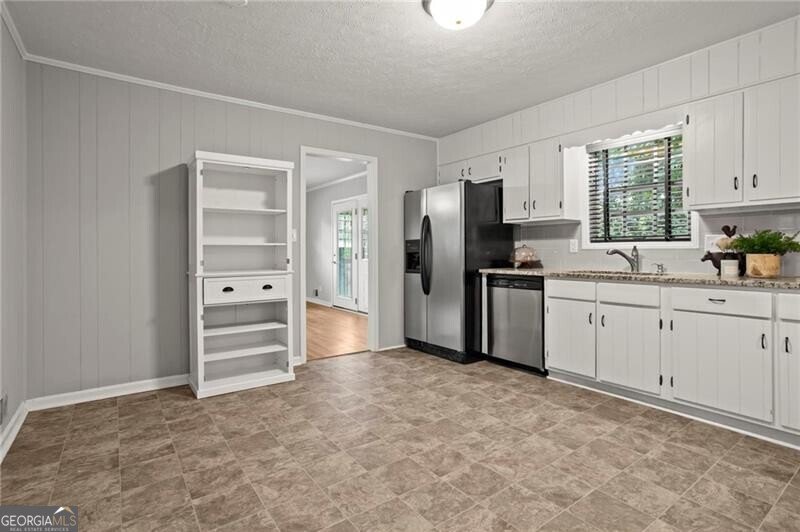 110 Suburban Drive Kennesaw - 11