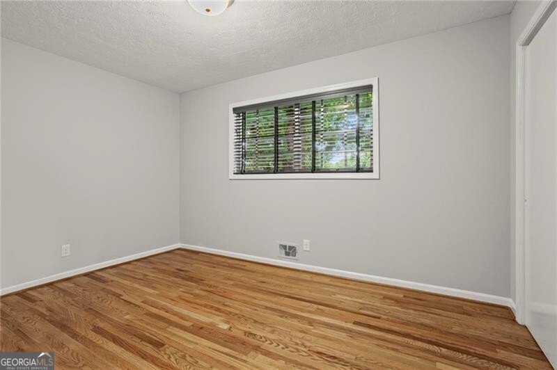 110 Suburban Drive Kennesaw - 22