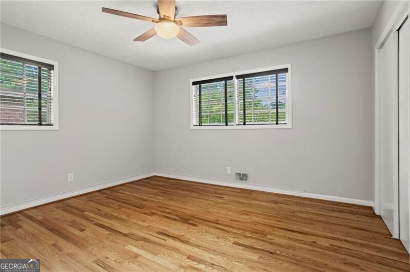 110 Suburban Drive Kennesaw - 23
