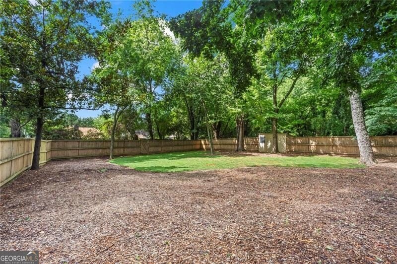 110 Suburban Drive Kennesaw - 34