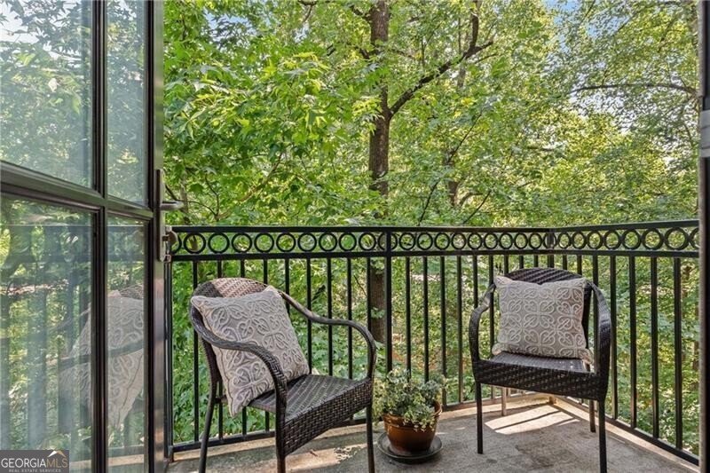 3235 Roswell Road Atlanta - 9