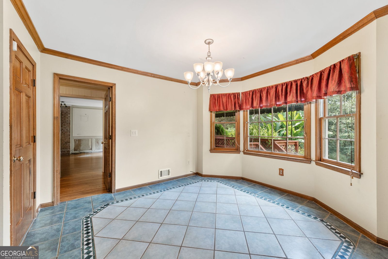 3929 Cotswold Drive Lilburn - 7