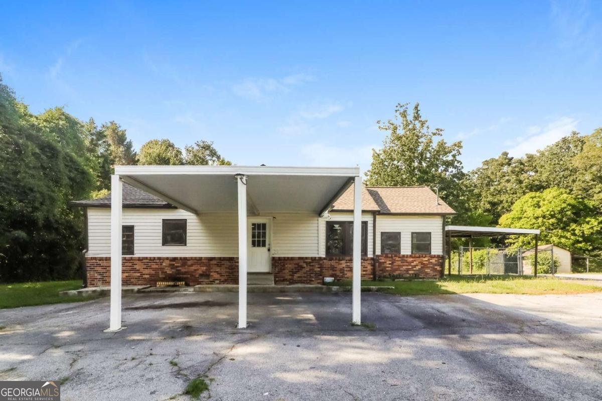 824 Temple Road Bremen - 1