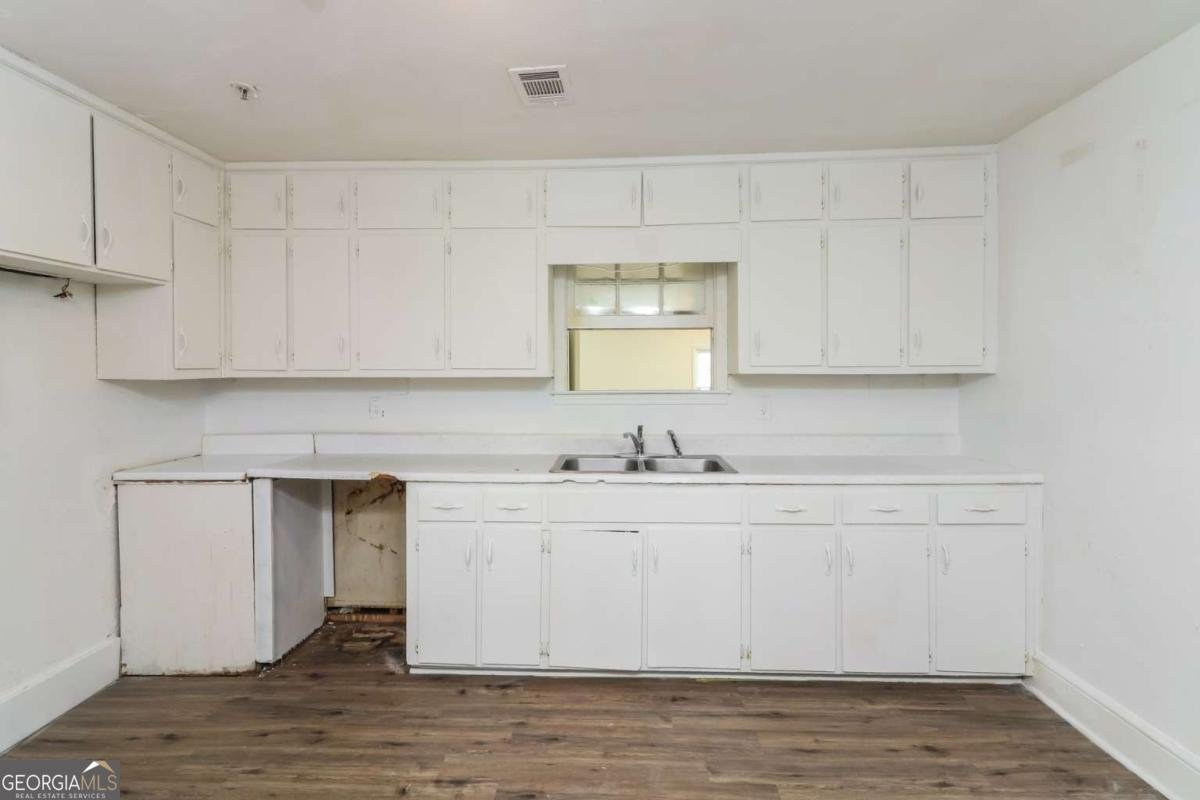 824 Temple Road Bremen - 5