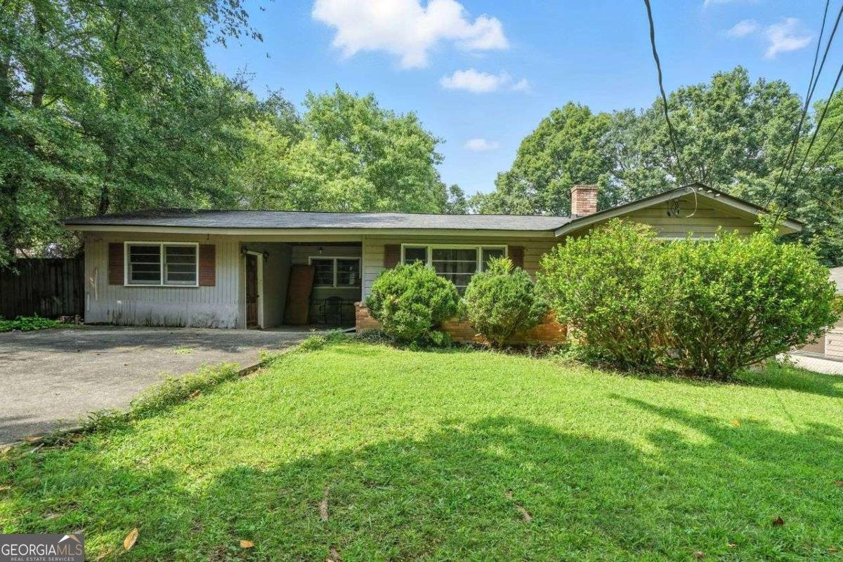 7099 LAKEVIEW Lane Atlanta - 1
