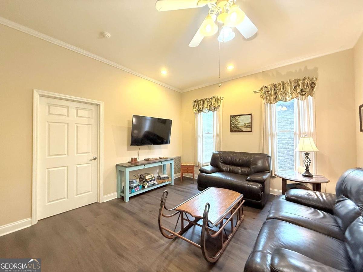2415 Elko Road Elko - 3