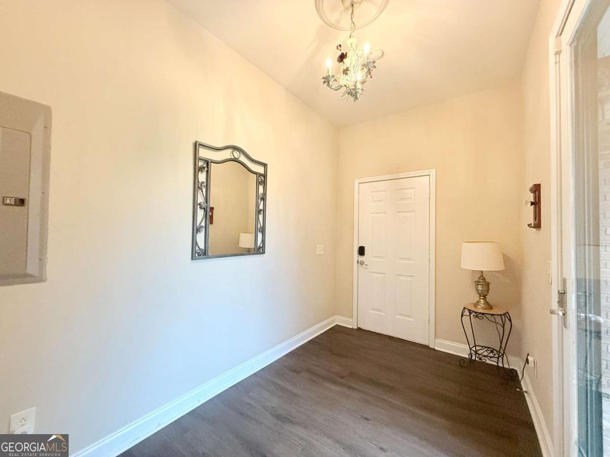 2415 Elko Road Elko - 42