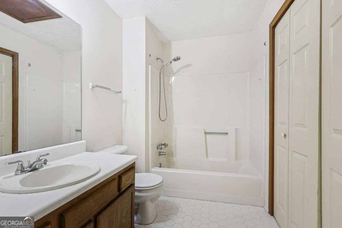 1563 Edinboro Drive Jonesboro - 19