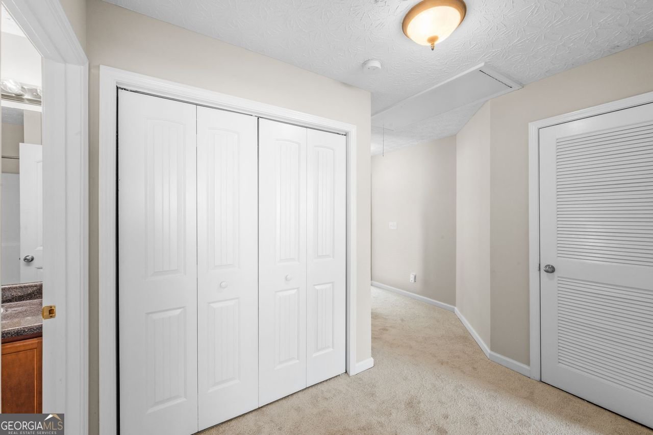 8133 Brookbend Drive Douglasville - 15