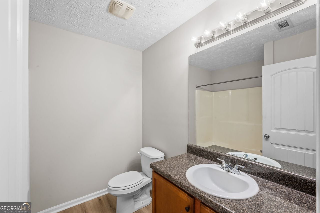 8133 Brookbend Drive Douglasville - 16