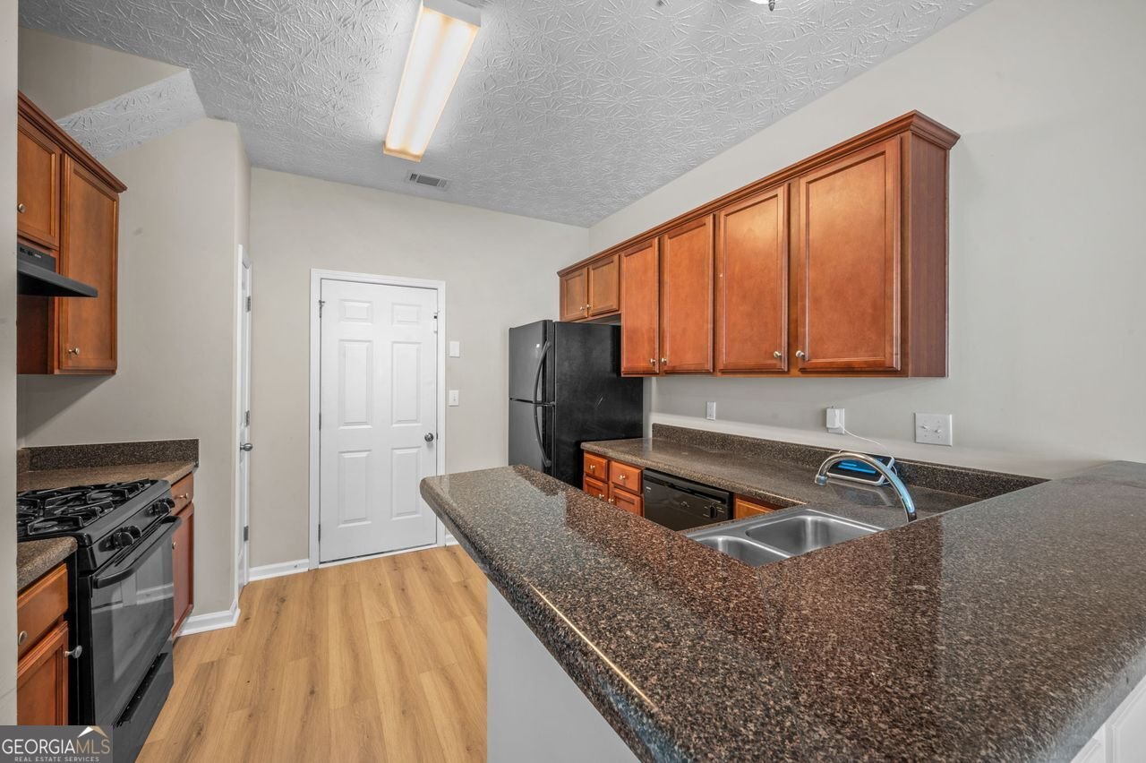 8133 Brookbend Drive Douglasville - 7
