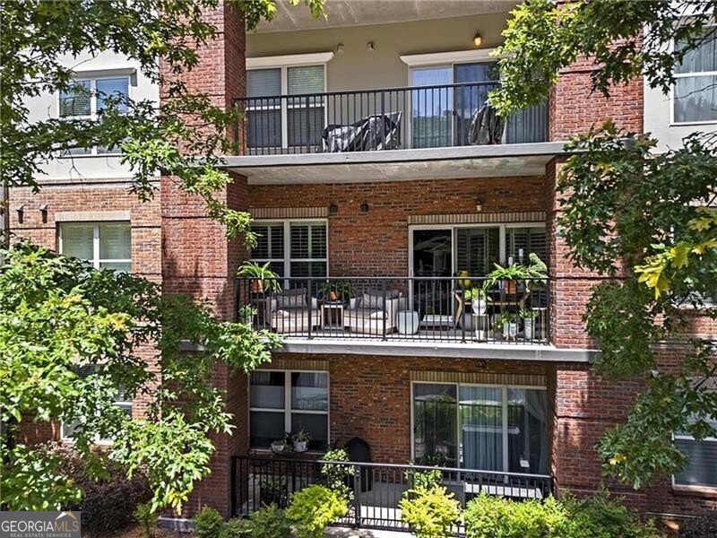 200 River Vista Drive Sandy Springs - 1