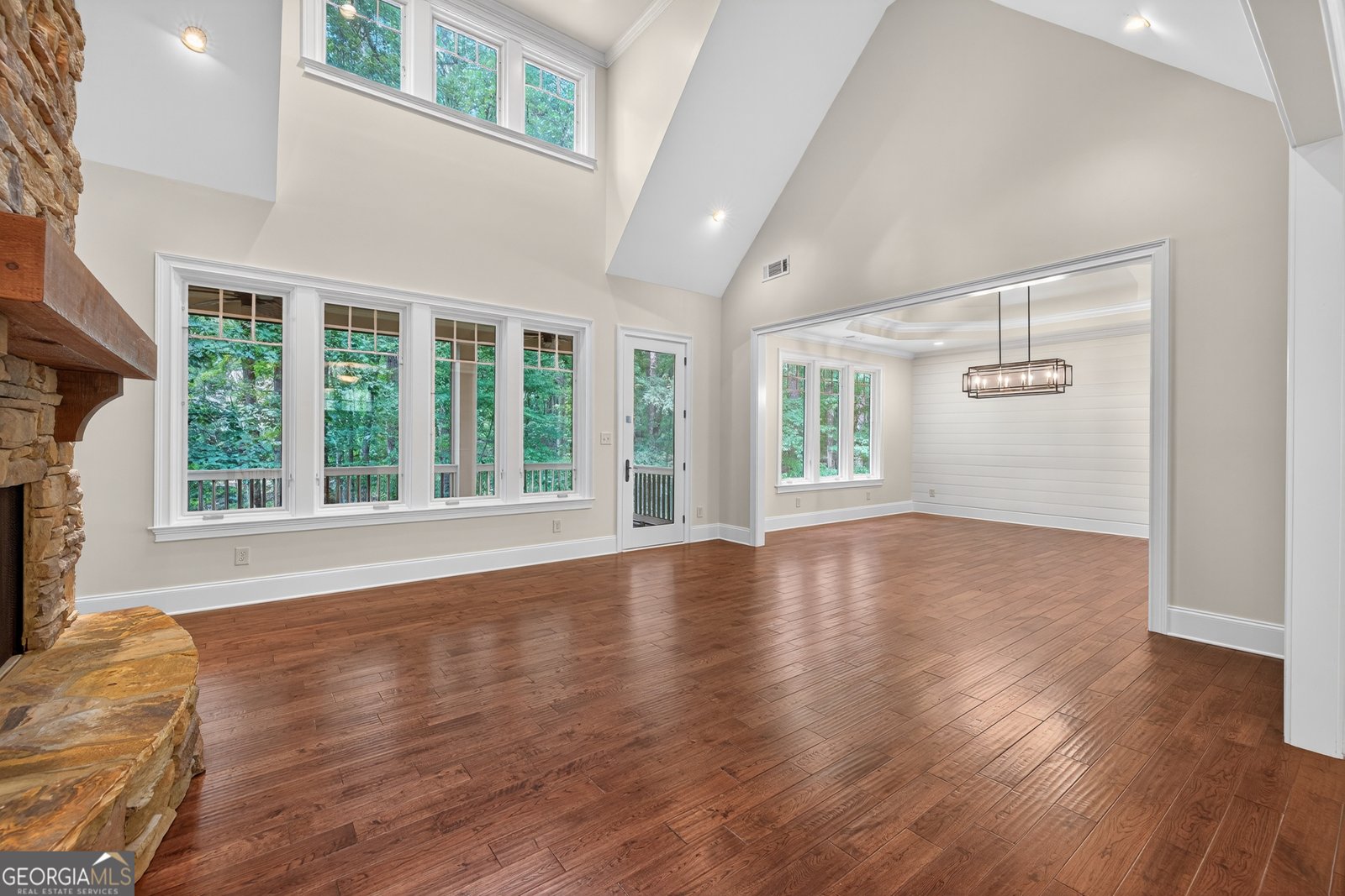 1001 Walton Way Greensboro - 14