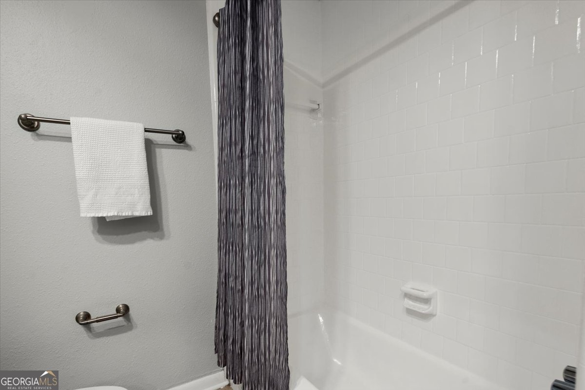 3301 Henderson Mill Road Atlanta - 24