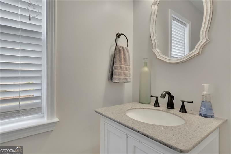 142 Wallnut Hall Circle Woodstock - 22
