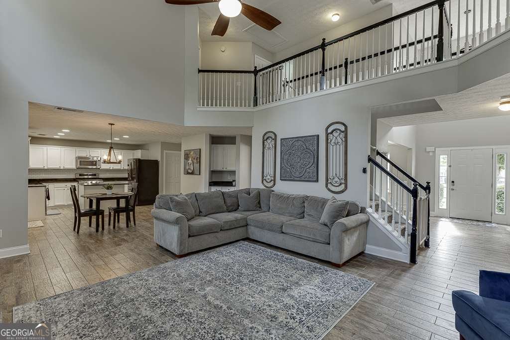 709 Roxholly Lane Buford - 10