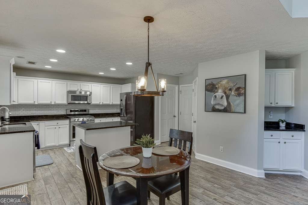 709 Roxholly Lane Buford - 15