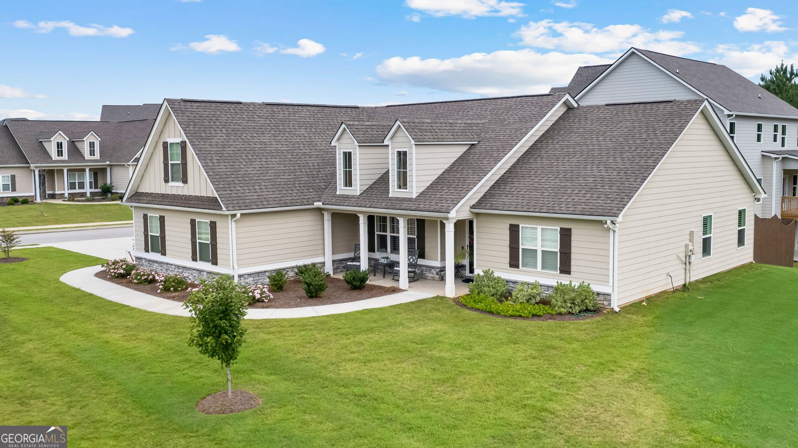 557 Lago Court Lagrange - 2