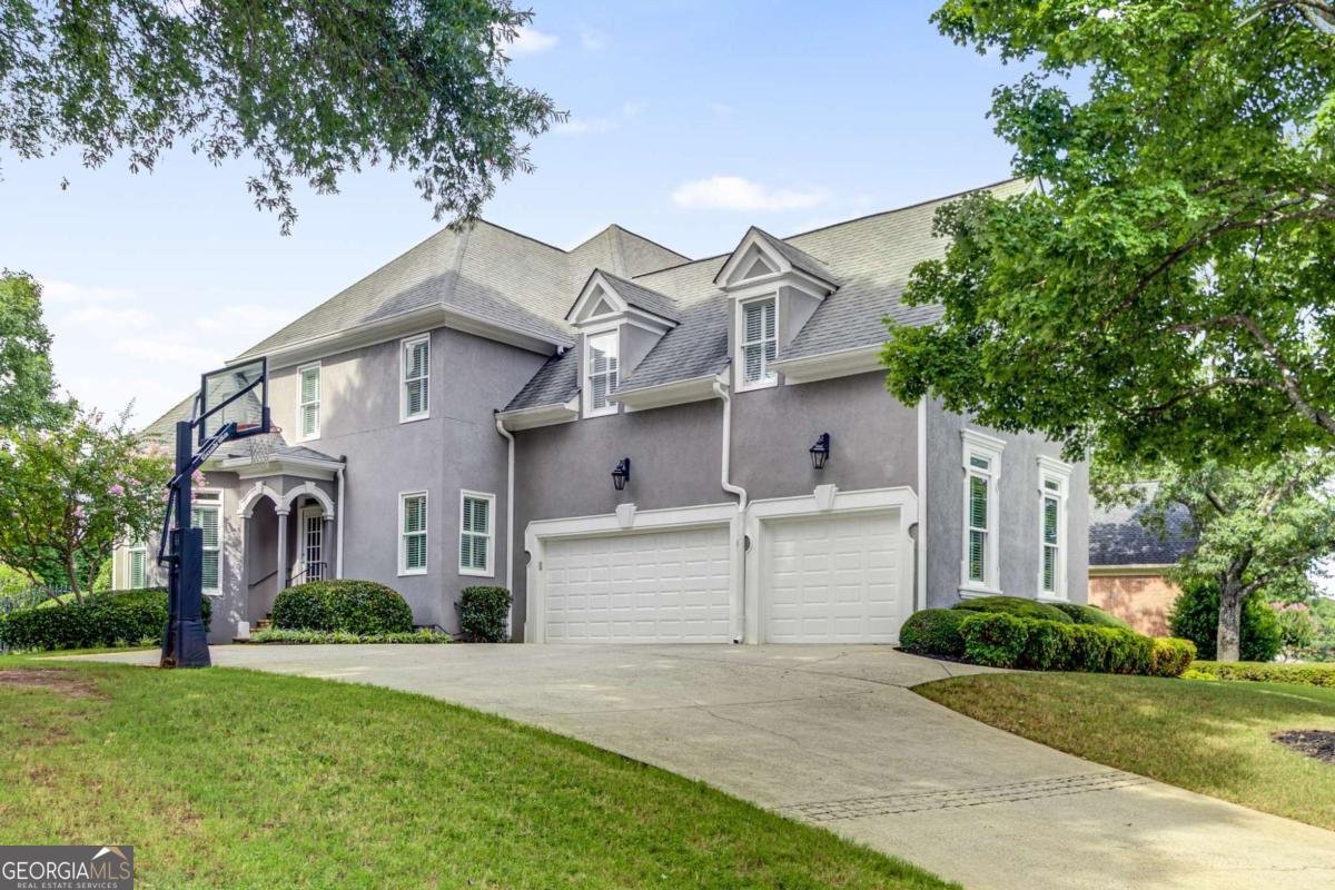 1135 Ascott Valley Drive Johns Creek - 4