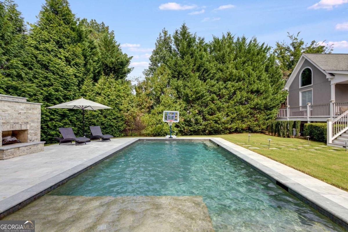 1135 Ascott Valley Drive Johns Creek - 8