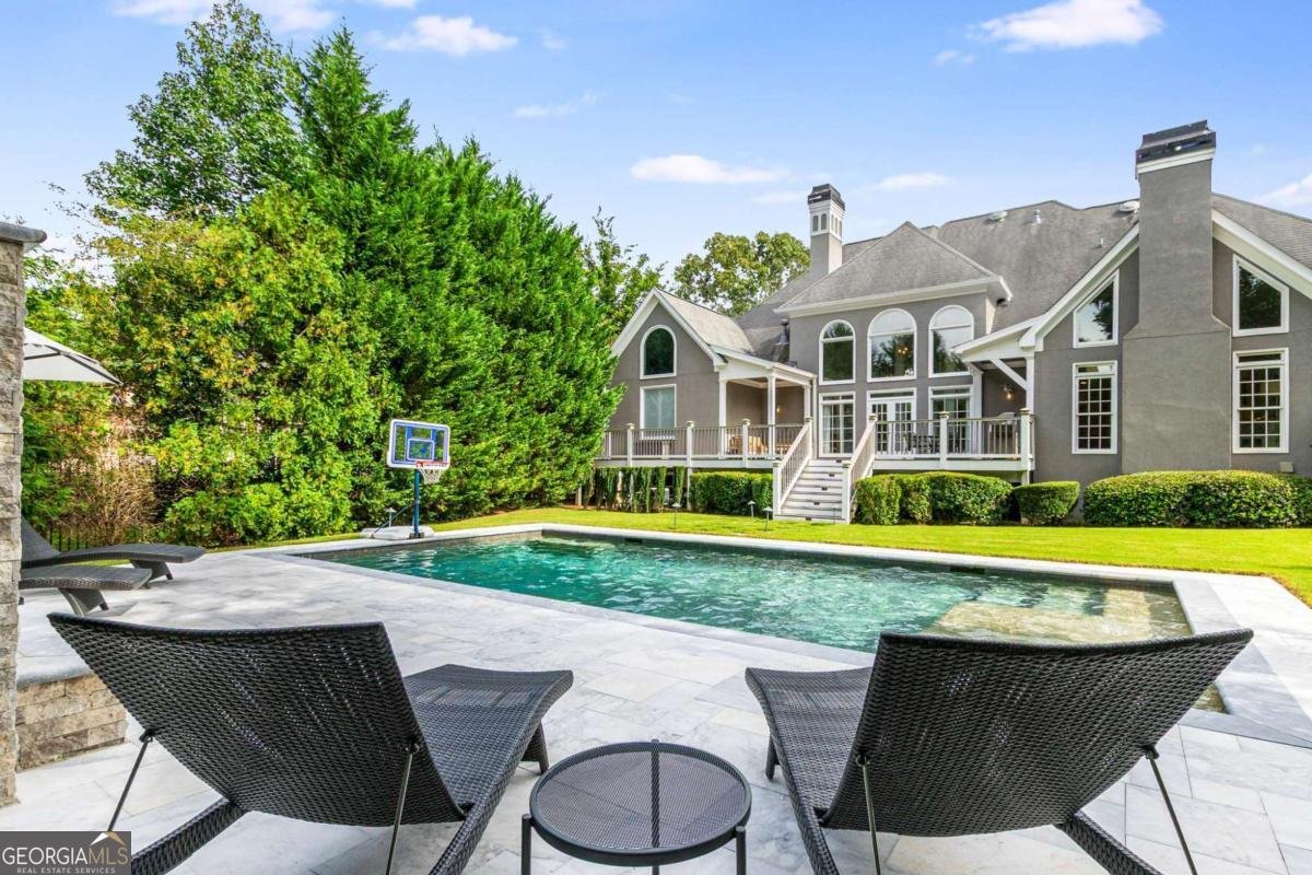 1135 Ascott Valley Drive Johns Creek - 9