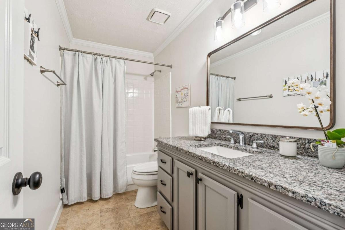 1102 Pine Grove Drive Alpharetta - 27