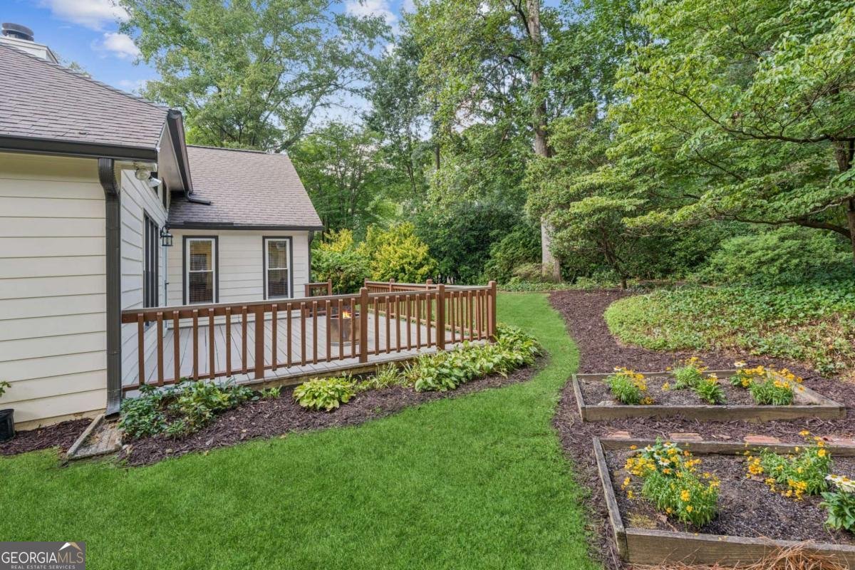 1102 Pine Grove Drive Alpharetta - 31