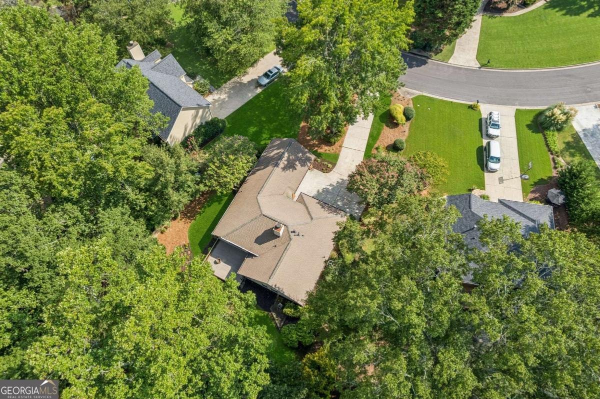 1102 Pine Grove Drive Alpharetta - 33