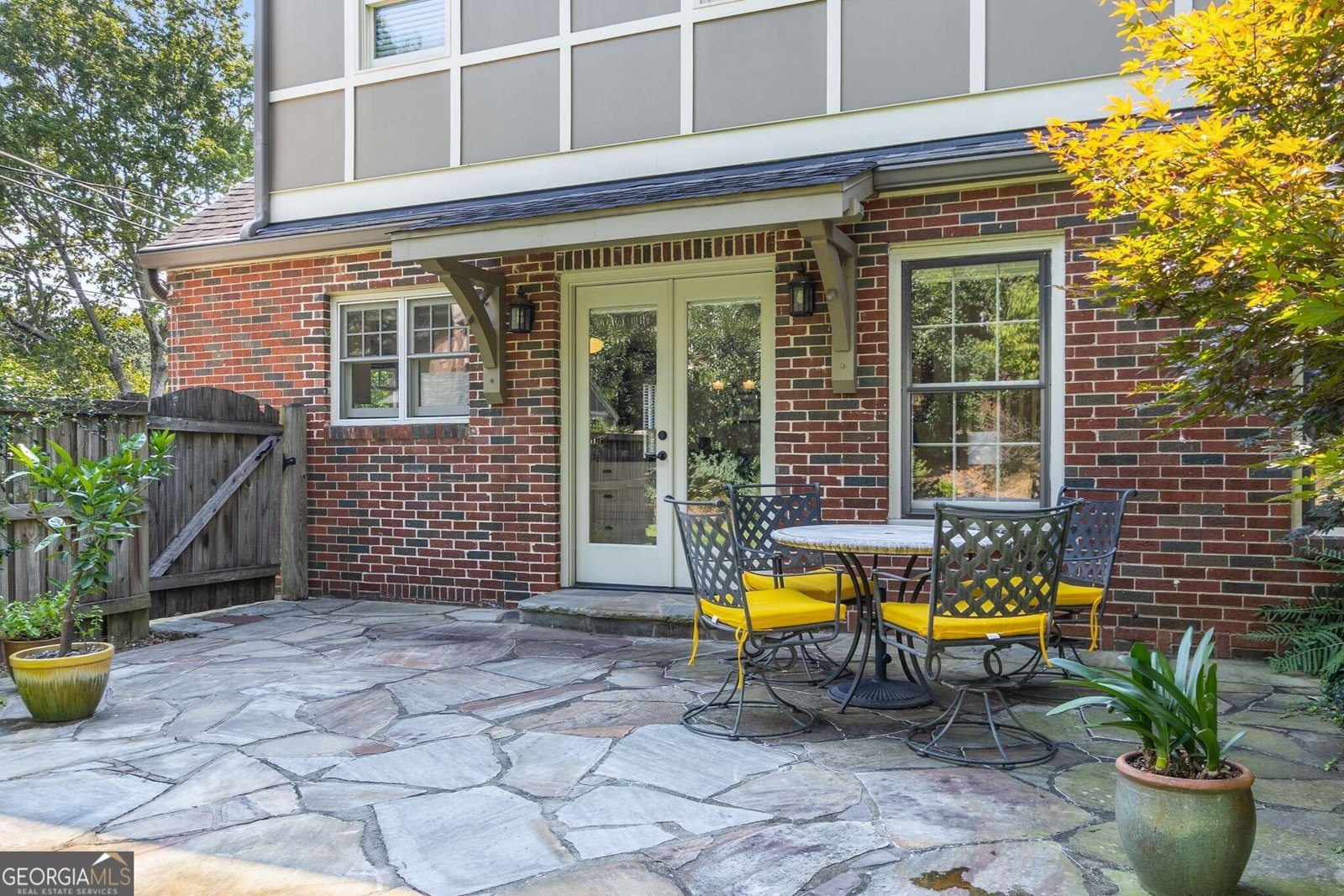 1076 Lanier Boulevard Atlanta - 22