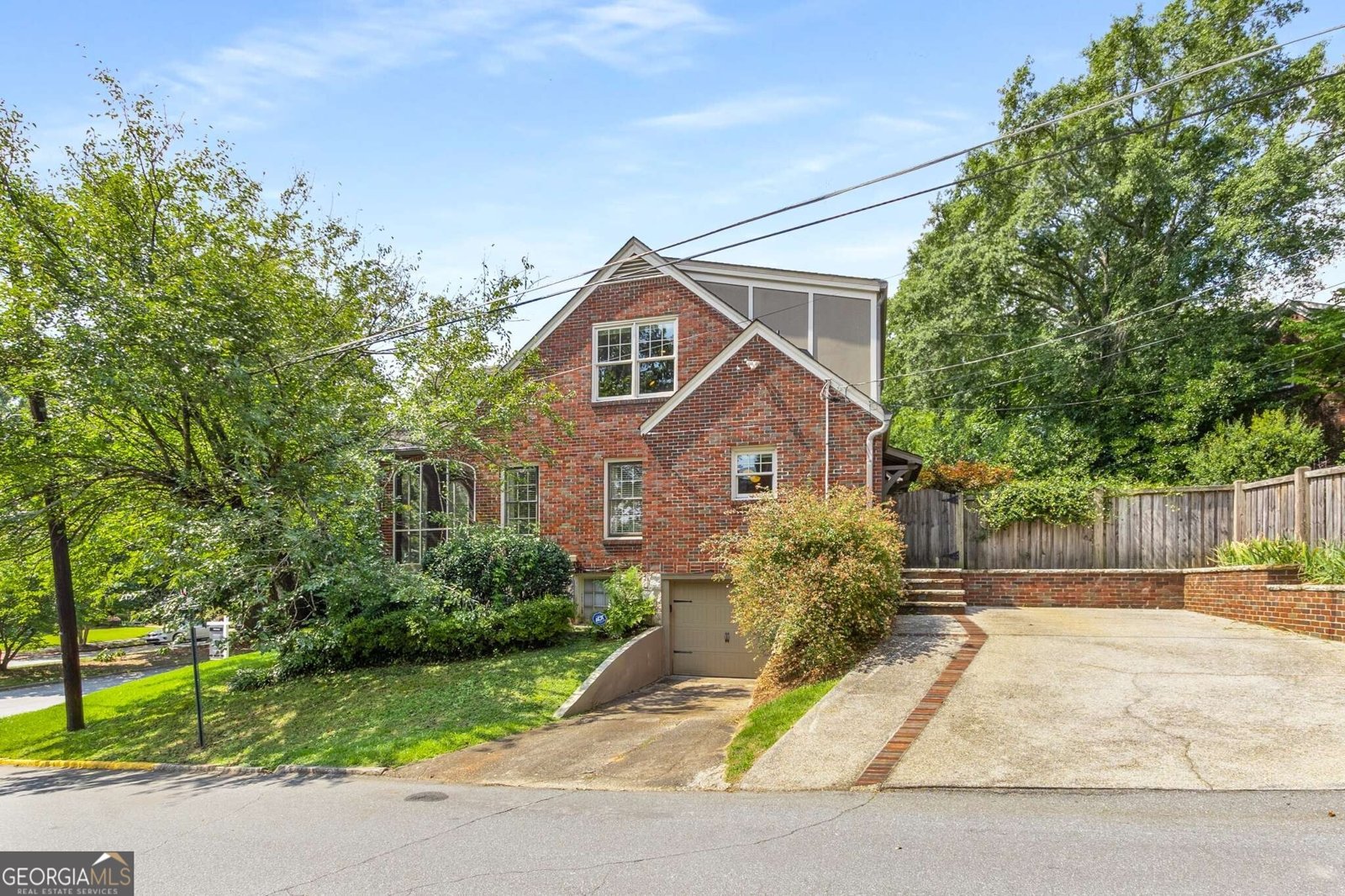 1076 Lanier Boulevard Atlanta - 24