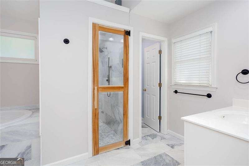 5071 Vinings Estates Court Mableton - 21