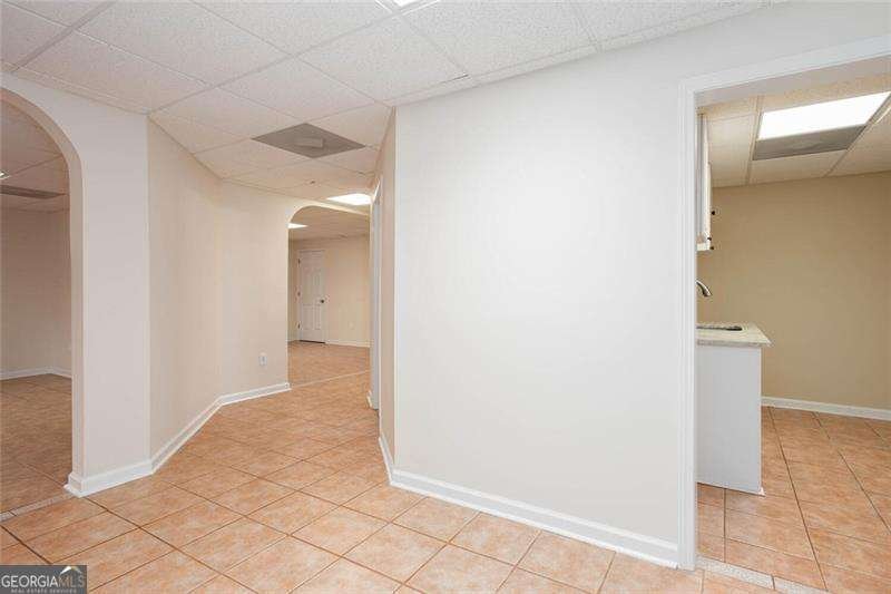 5071 Vinings Estates Court Mableton - 32