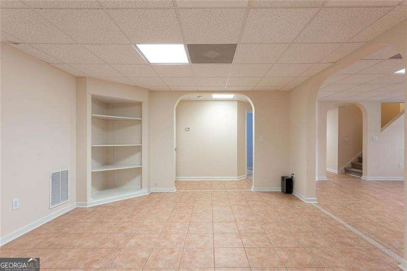 5071 Vinings Estates Court Mableton - 35