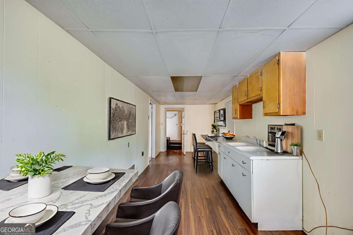 430 Holly Drive Gainesville - 23