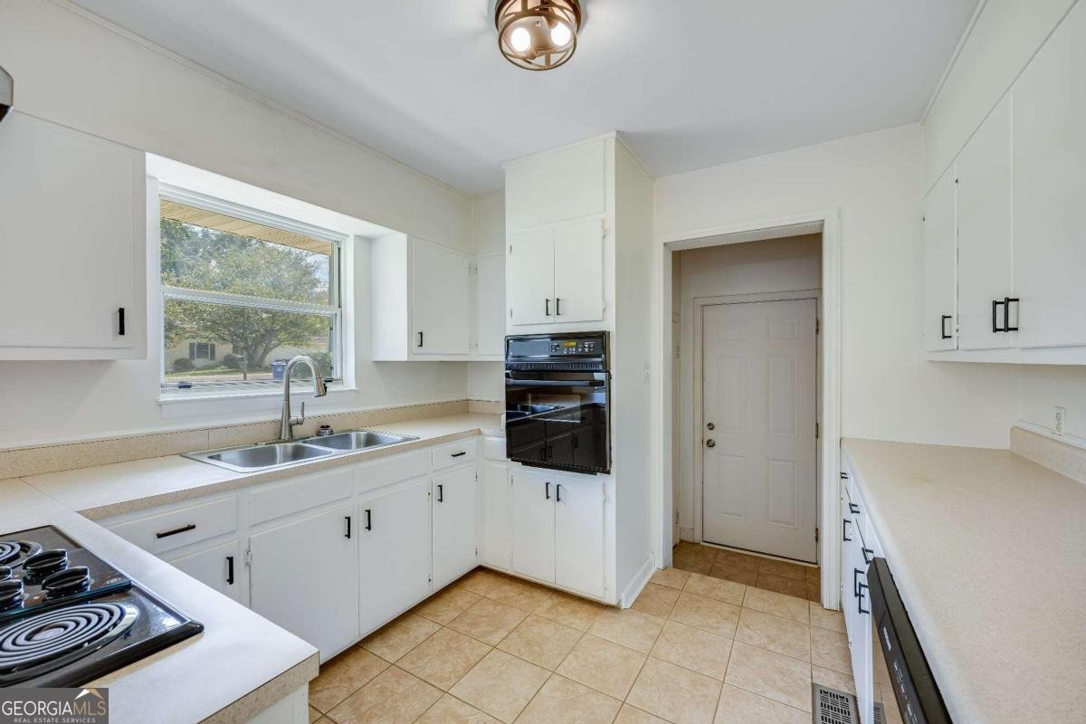 430 Holly Drive Gainesville - 9
