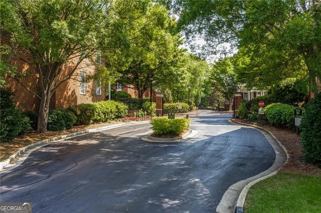 4850 Ivy Ridge Drive Atlanta - 35