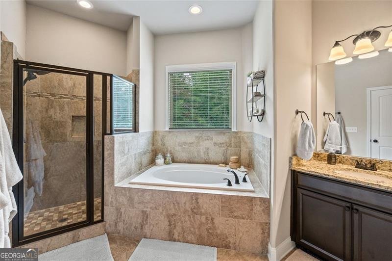 4414 Highland Gate Parkway Gainesville - 24