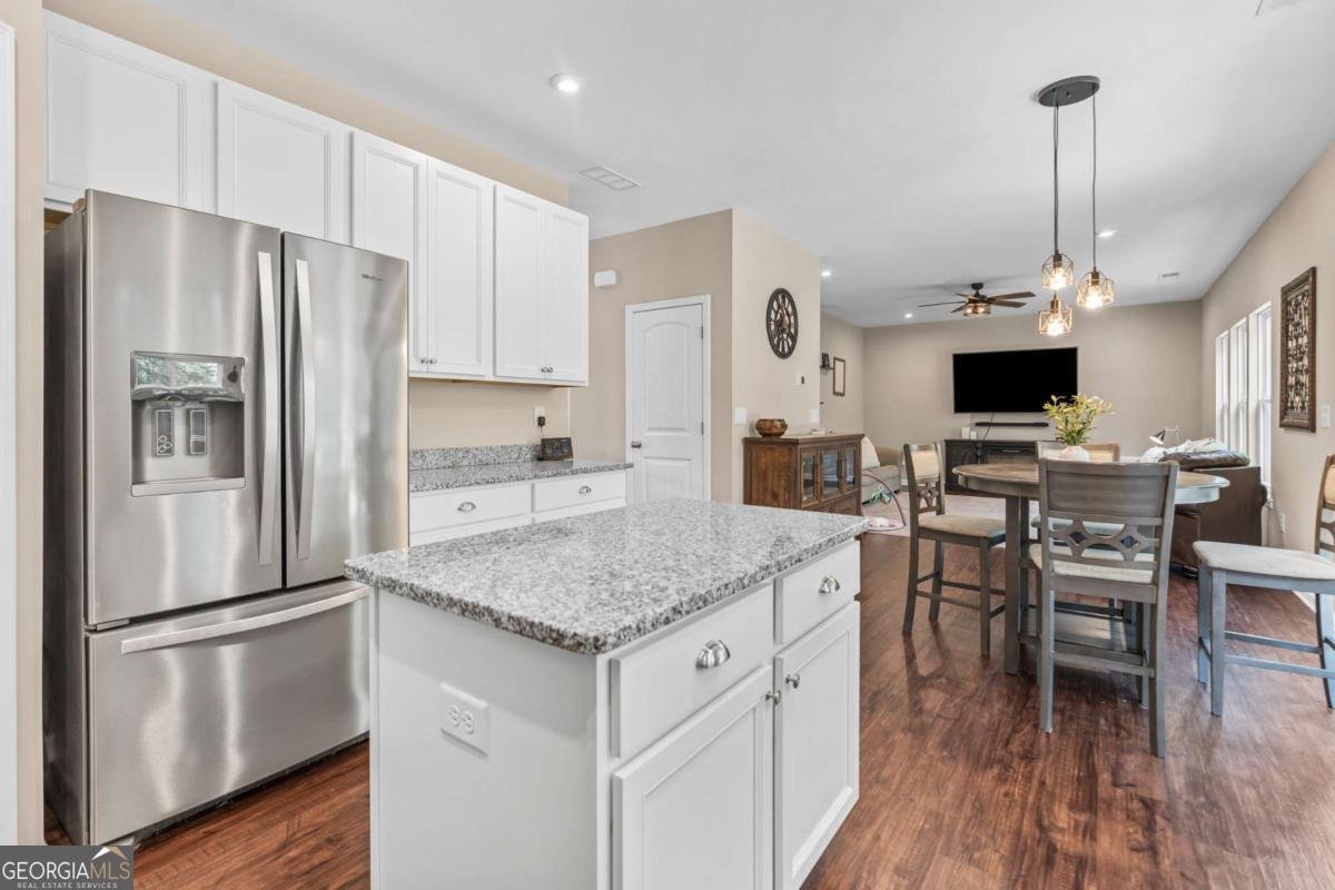 6065 Crescent Landing Drive Cumming - 11