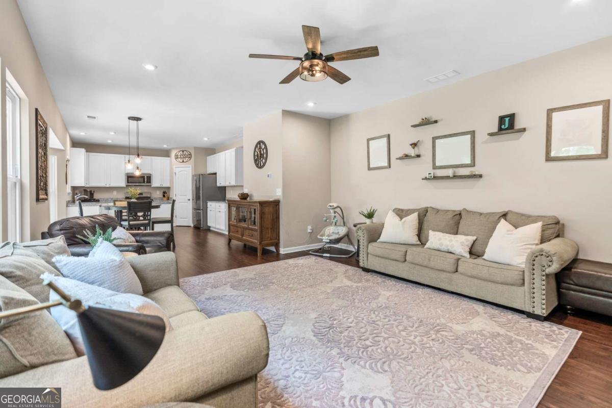 6065 Crescent Landing Drive Cumming - 17
