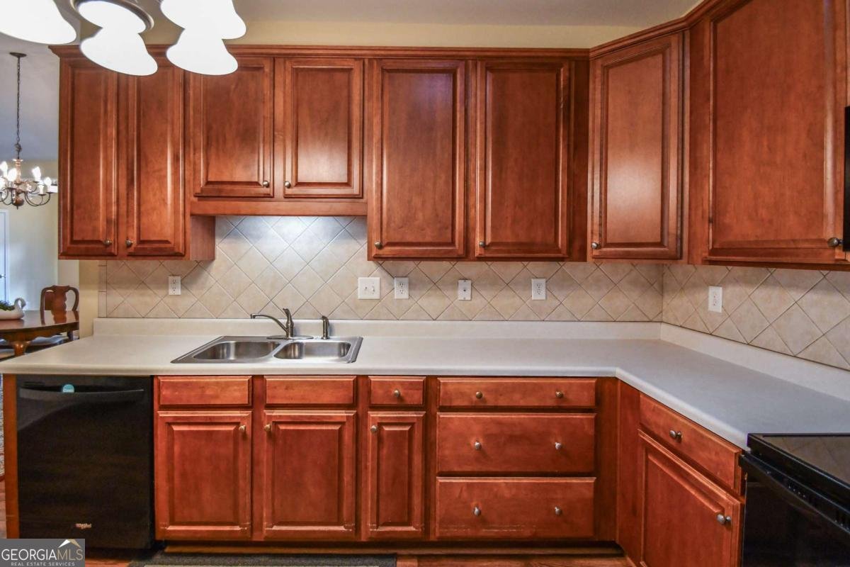 4281 Skyline View Oakwood - 16