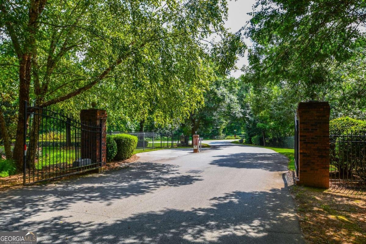 4281 Skyline View Oakwood - 33