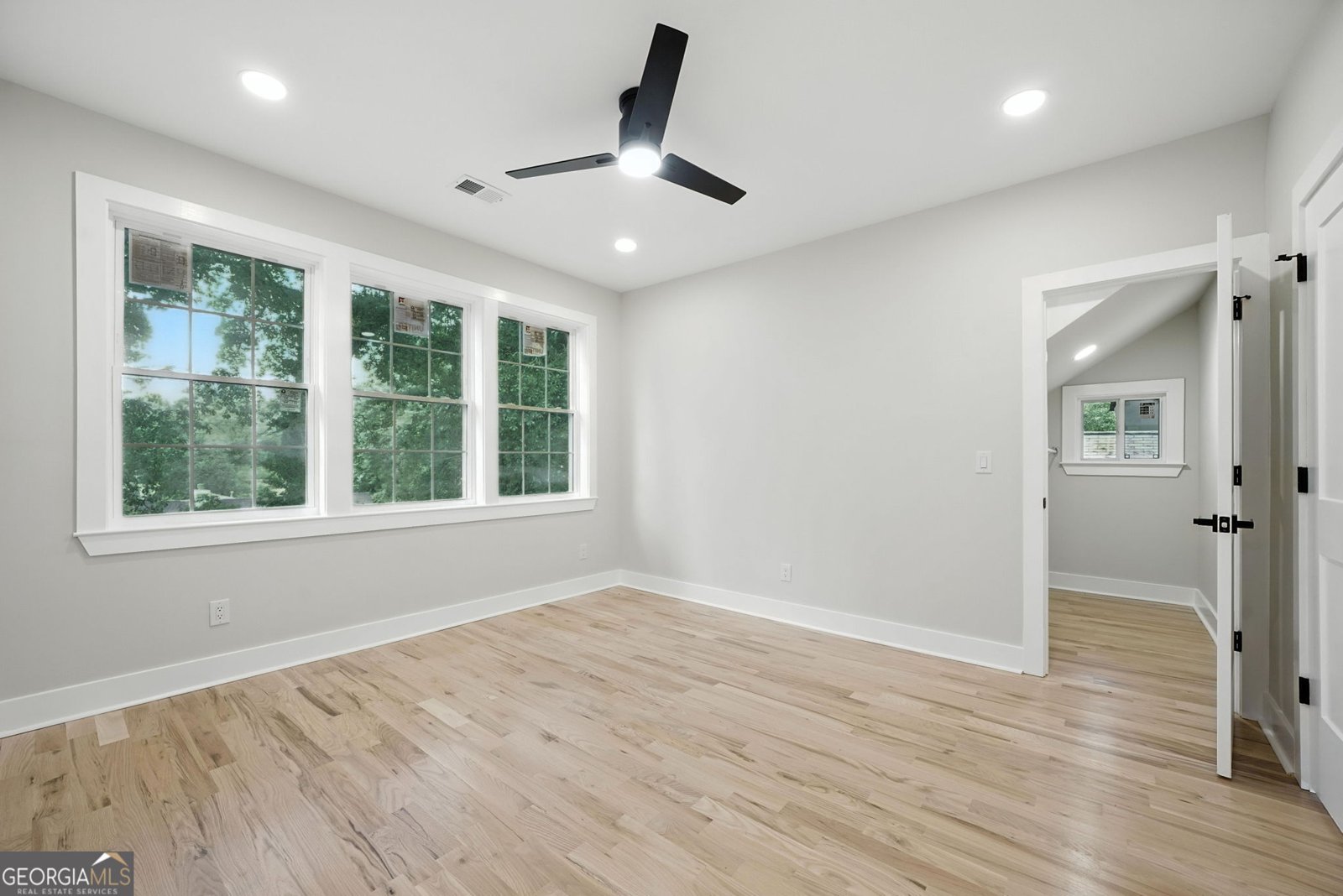 991 Joseph E Boone Boulevard Atlanta - 33