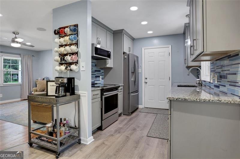 939 Seville Drive Clarkston - 12