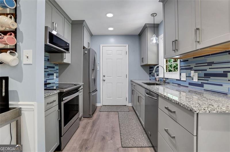 939 Seville Drive Clarkston - 13