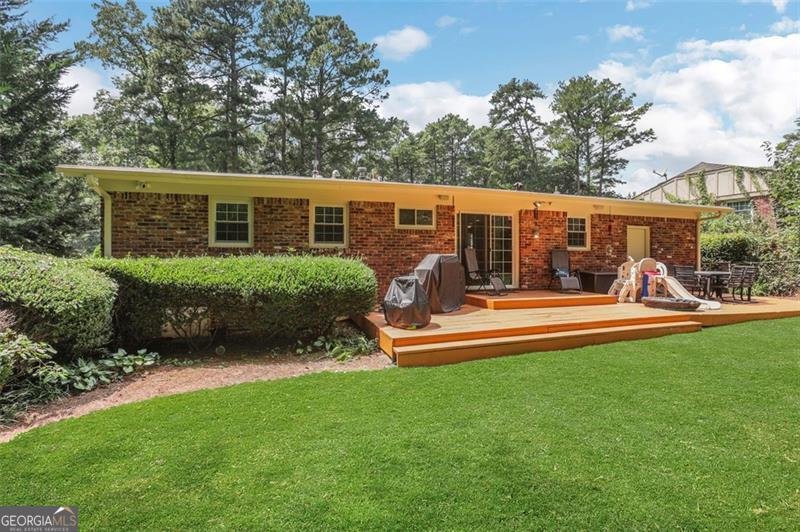 939 Seville Drive Clarkston - 27